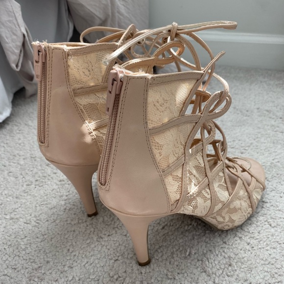 Nude Lace Tie-Up Heels - Picture 5 of 6